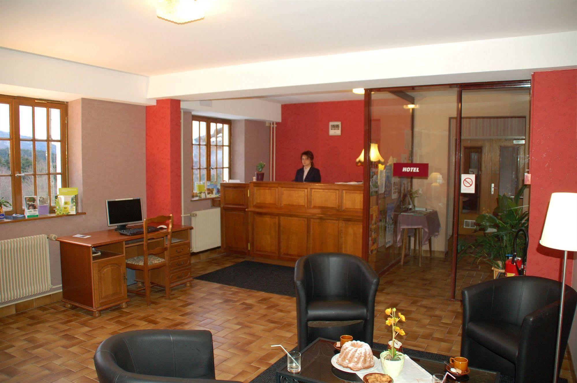 Hotel-Spa & Restaurant Logis Domaine Langmatt Murbach Buitenkant foto