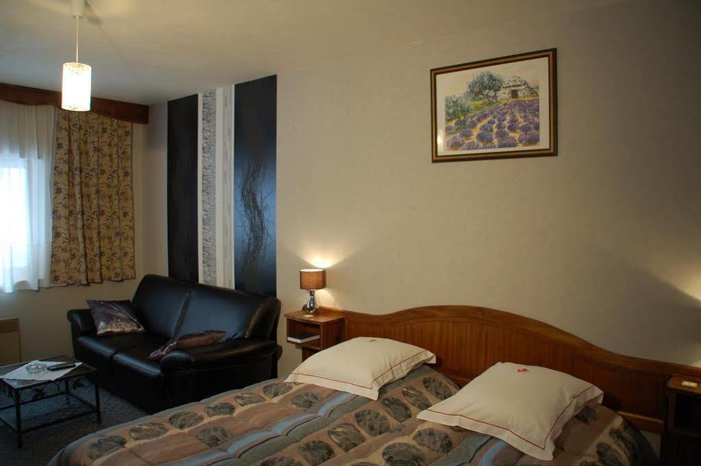 Hotel-Spa & Restaurant Logis Domaine Langmatt Murbach Buitenkant foto